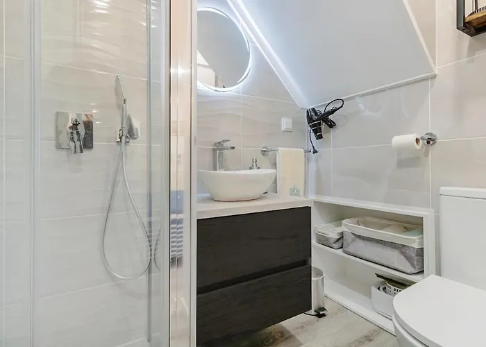 Yachting Bay شقة سيكسال