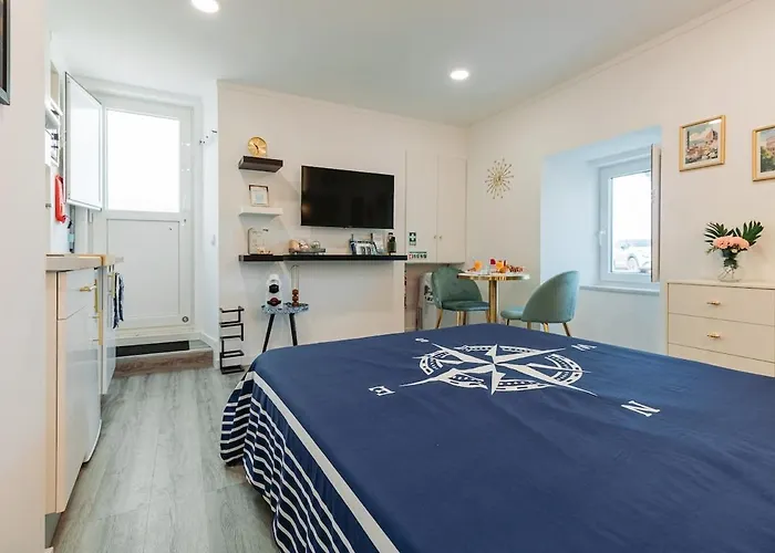 Yachting Bay Apartment